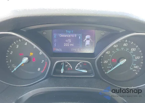 2013 Ford Focus Se z USA, uszkodzony, nr VIN 1FADP3F28DL223016